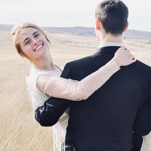 Meet your Posher, Crystal